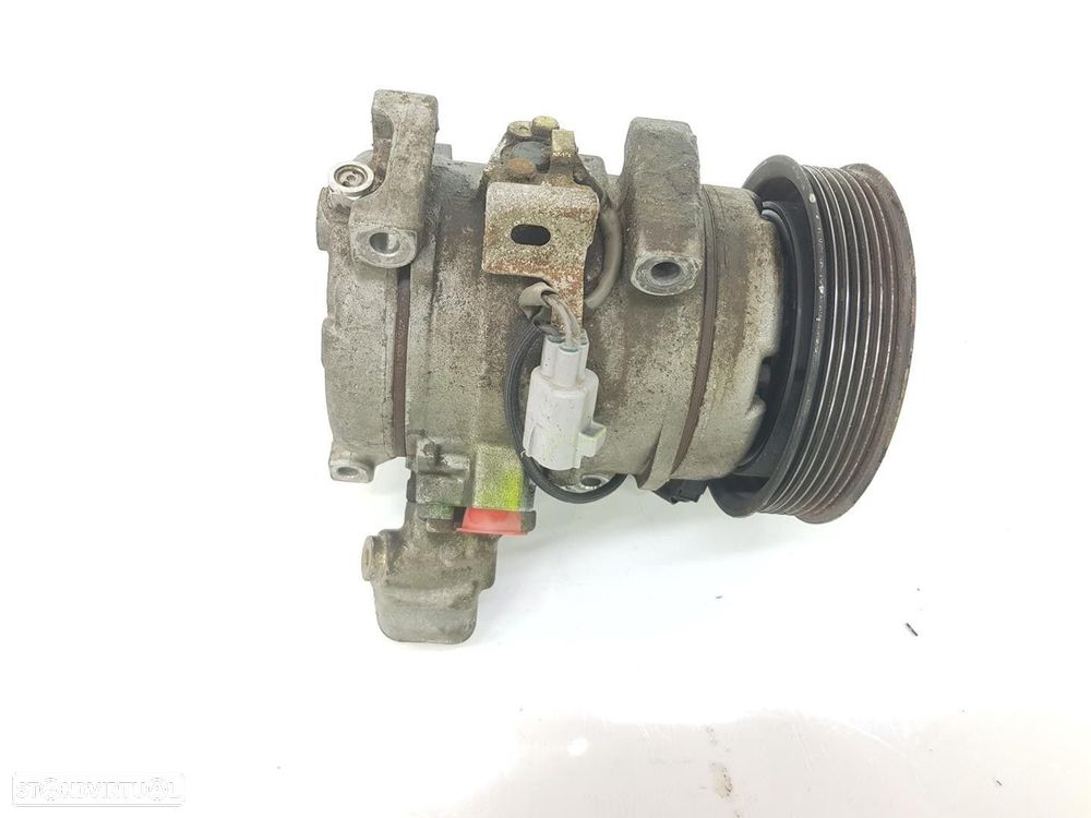 COMPRESSOR AR CONDICIONADO TOYOTA RAV 4 II 2001 -8832042080 - 2