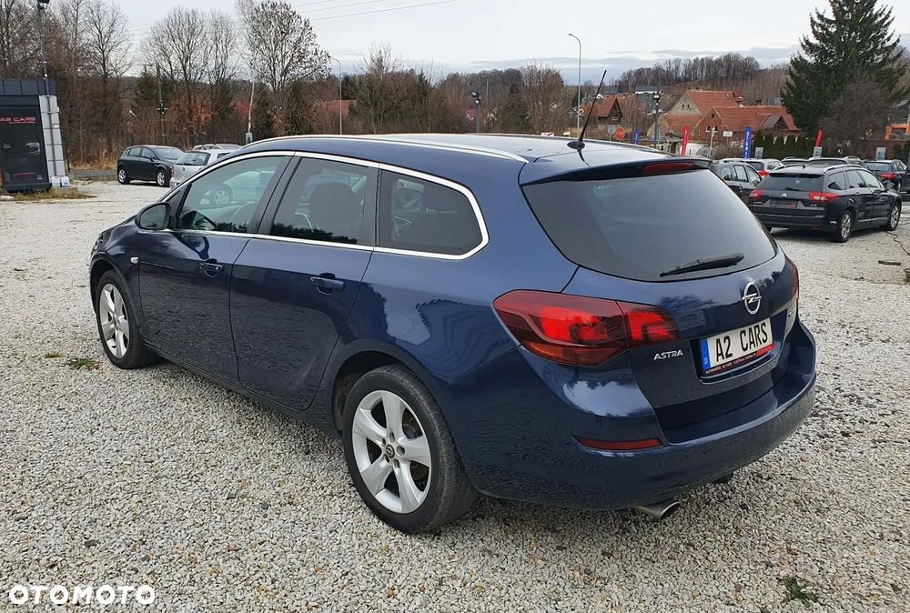 Opel Astra 1.4 Turbo - 5