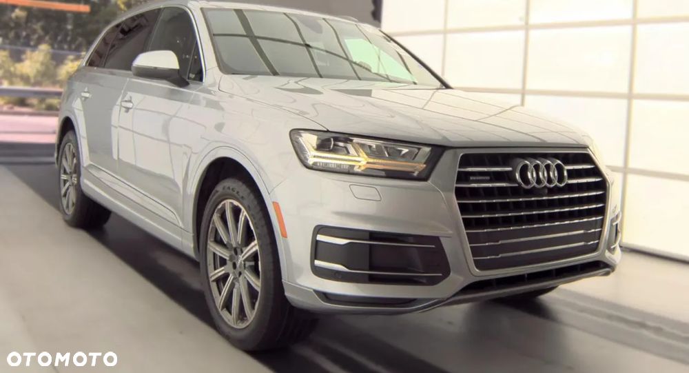 Audi Q7 - 2