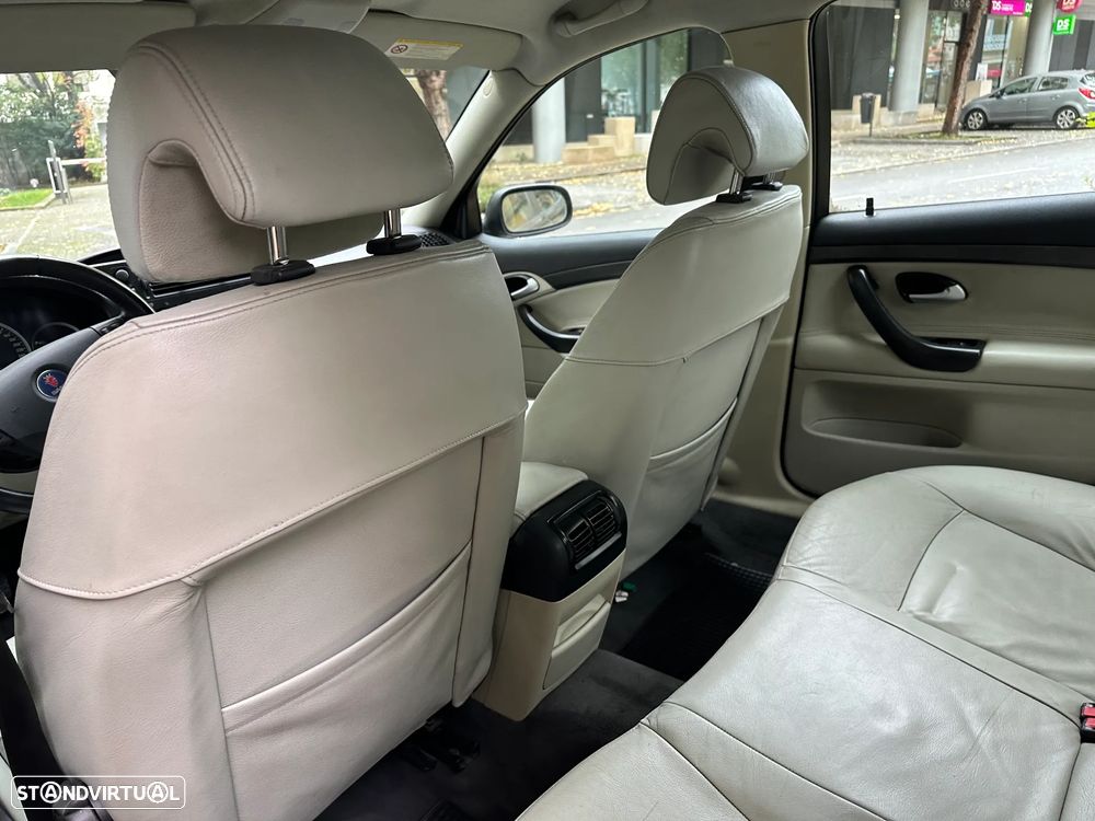 Saab 9-3 Sport Sedan 1.9 TiDS Vector Sport - 17