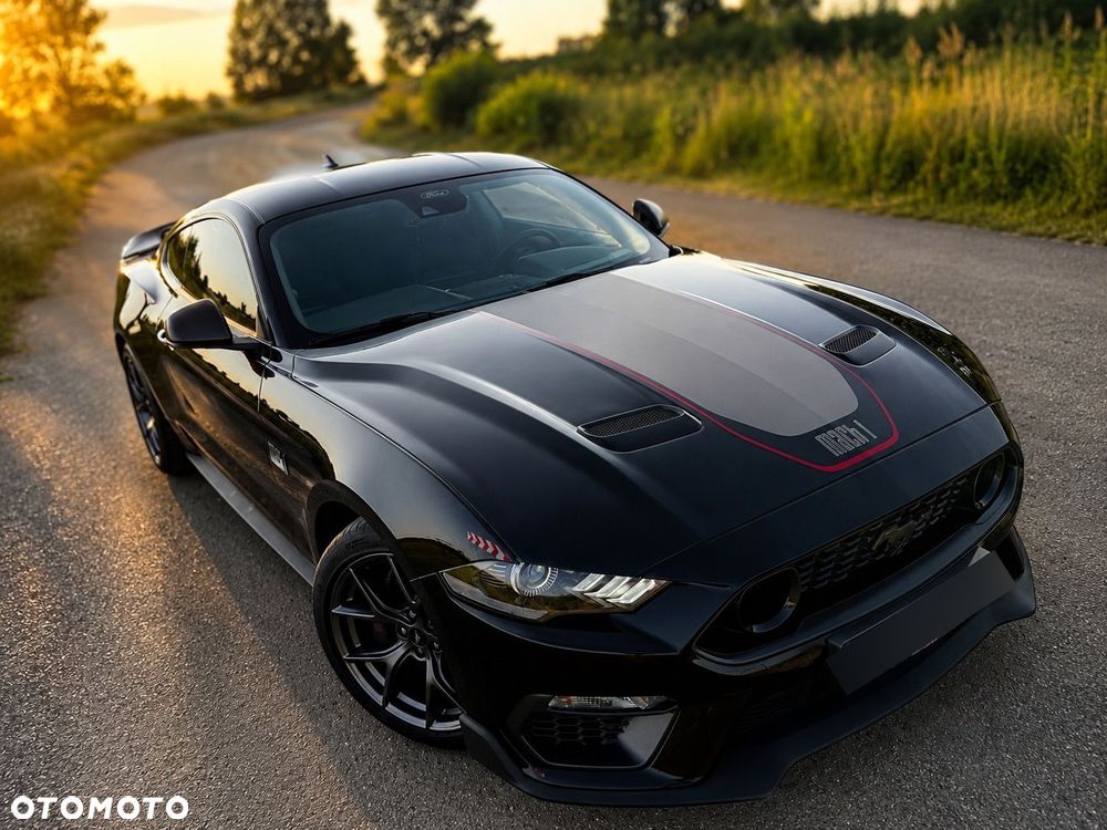 Ford Mustang - 1