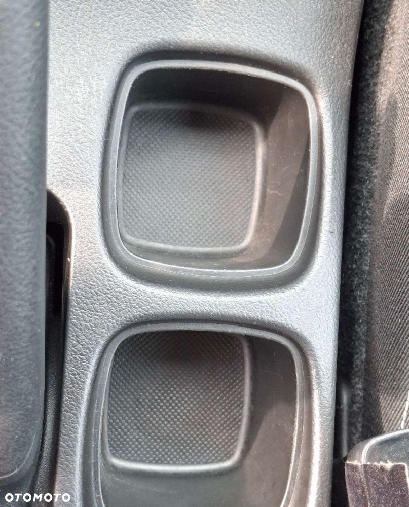 Suzuki S-Cross - 27