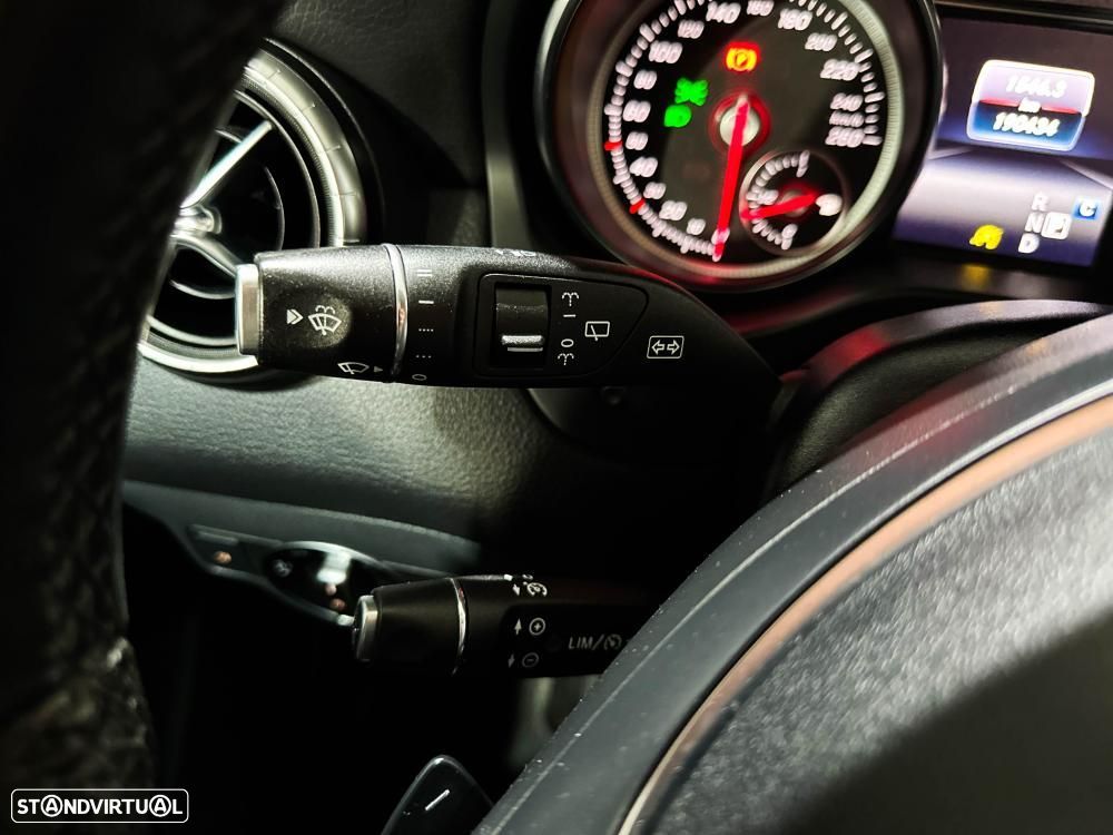 Mercedes-Benz CLA 200 d 4Matic 7G-DCT UrbanStyle Edition - 48