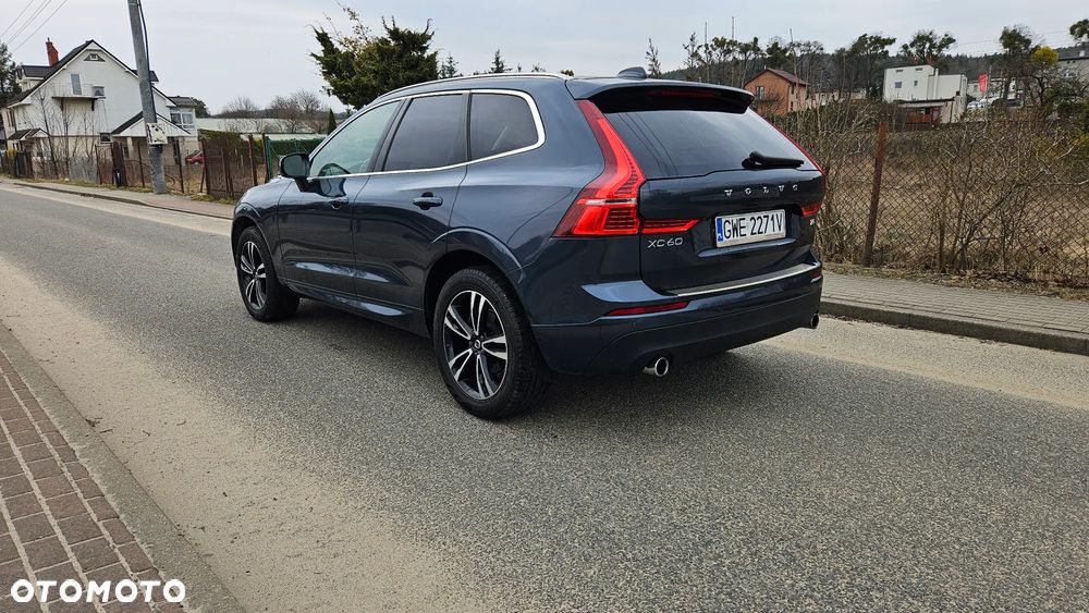 Volvo XC 60 T5 Geartronic Momentum Pro - 4