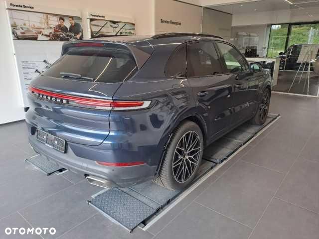 Porsche Cayenne 2023 photo 3