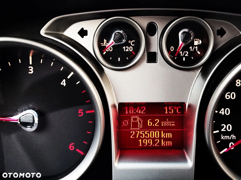 Ford Focus 1.6 TDCi DPF Titanium - 14