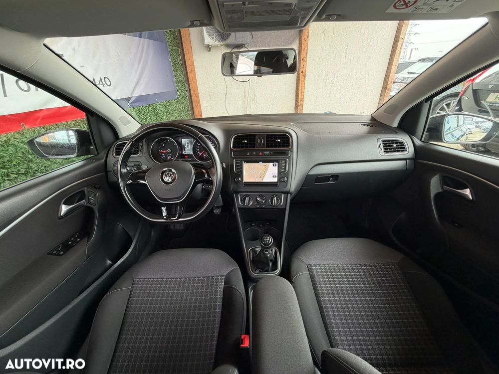 Volkswagen Polo 1.4 TDI (Blue Motion Technology) Comfortline - 4