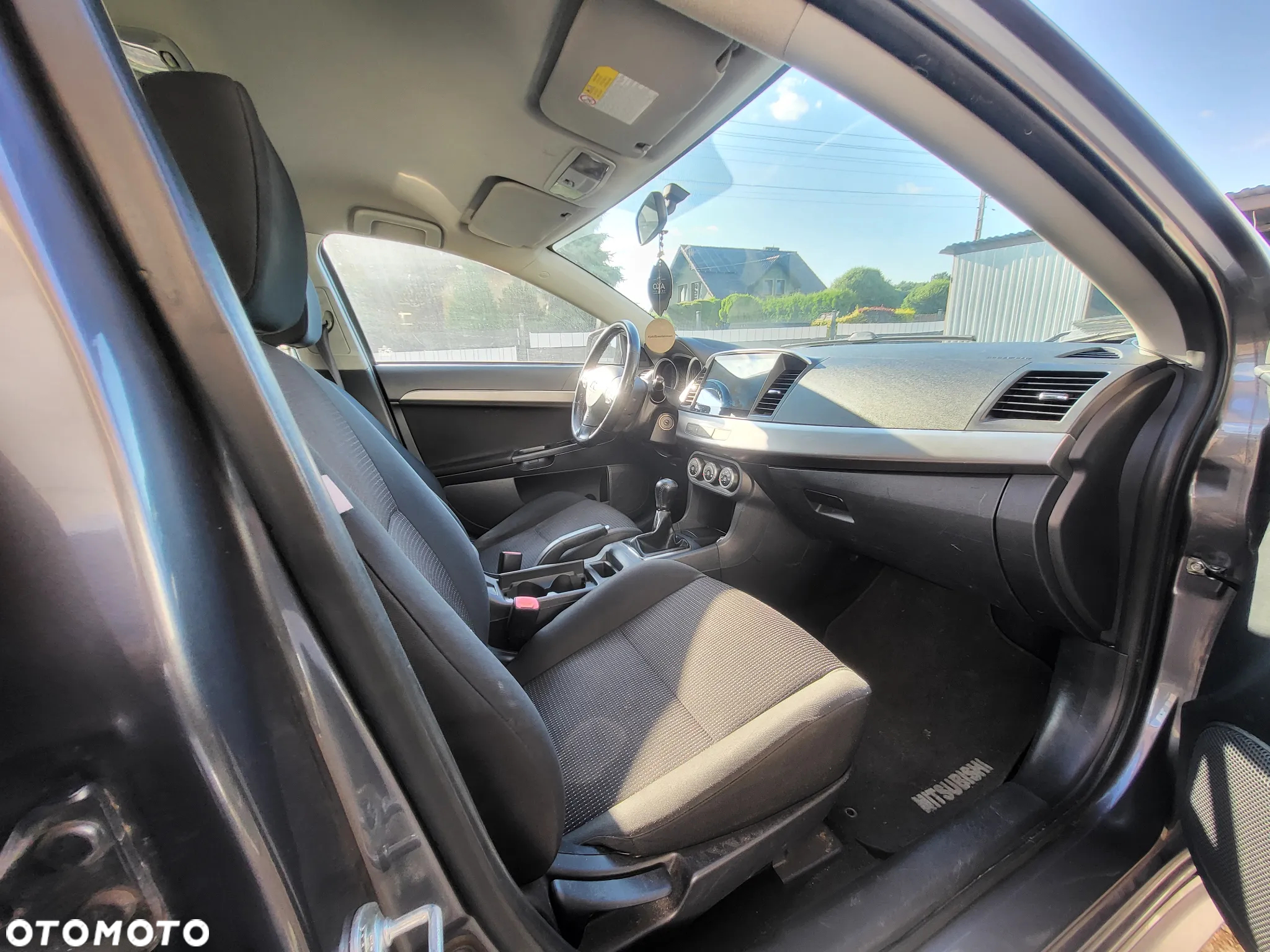 Mitsubishi Lancer 1.8 Intense - 17