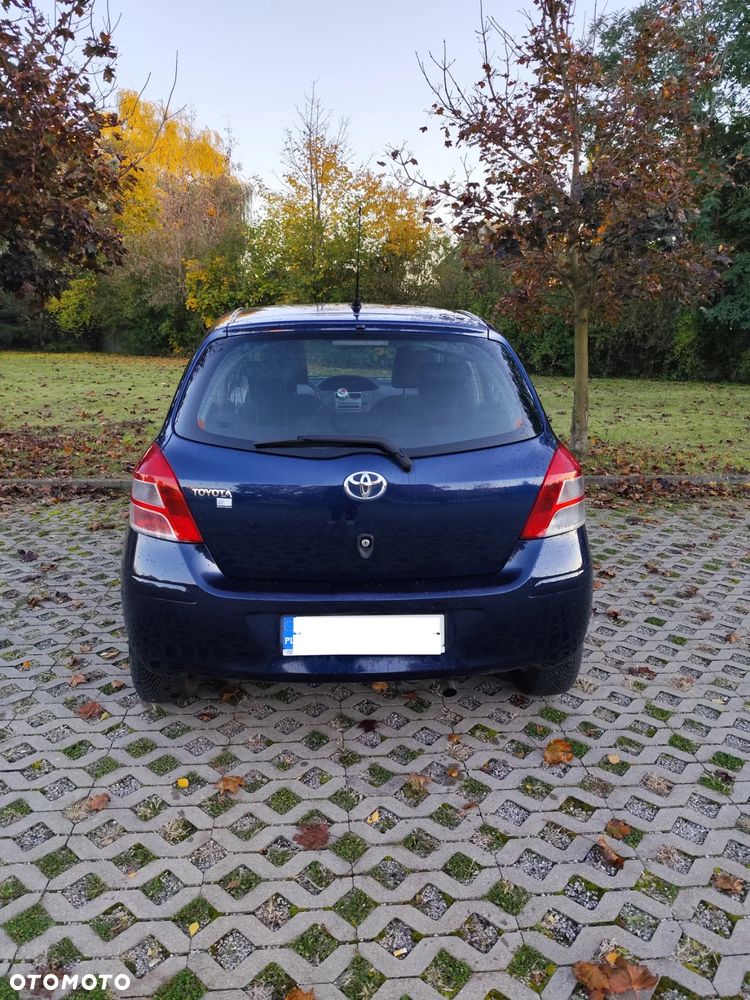 Toyota Yaris 1.33 Luna - 5
