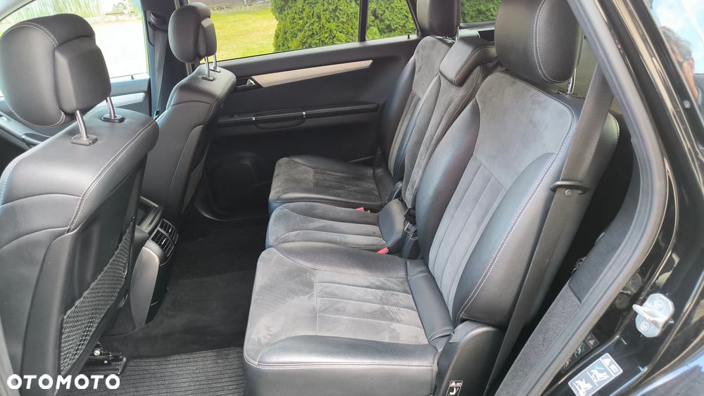 Mercedes-Benz Klasa R 320 CDI L 4-Matic - 25