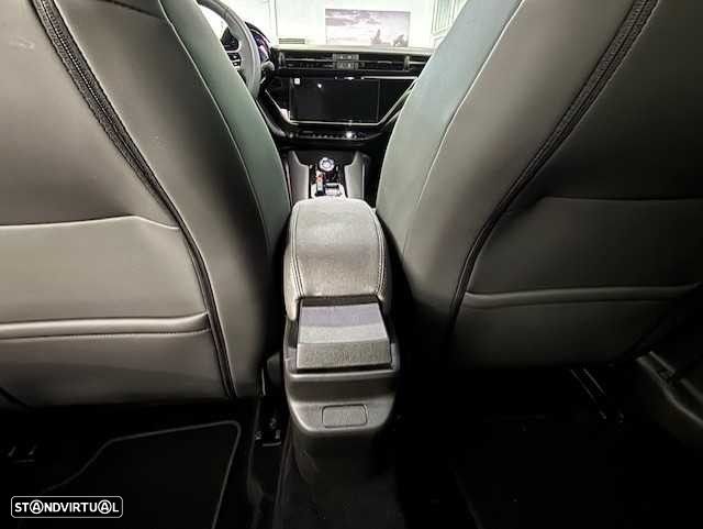 Alfa Romeo Junior 1.2 eDCT6 - 16