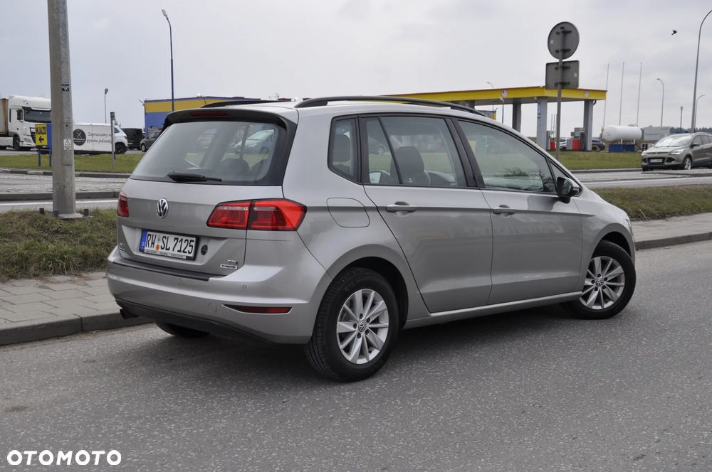 Volkswagen Golf Sportsvan 1.6 TDI BlueMotion Technology Comfortline - 20
