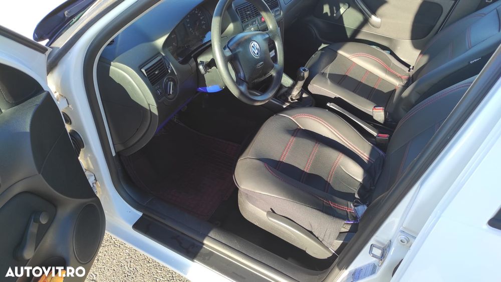 Volkswagen Golf - 7