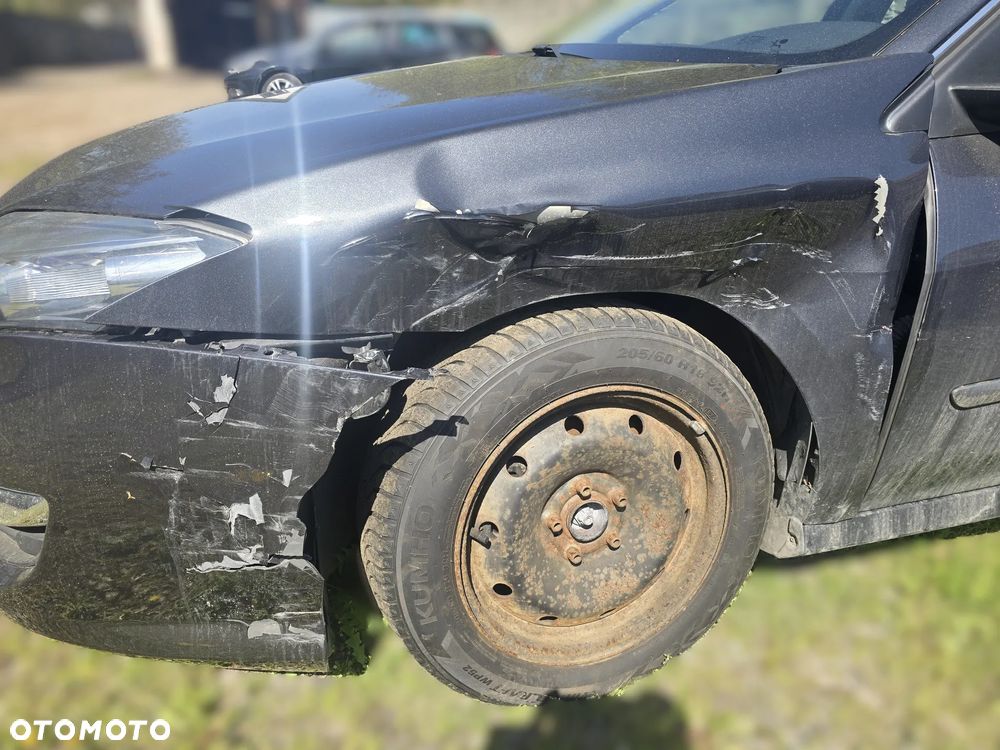 Renault Laguna 2.0 DCi FAP Expression - 7