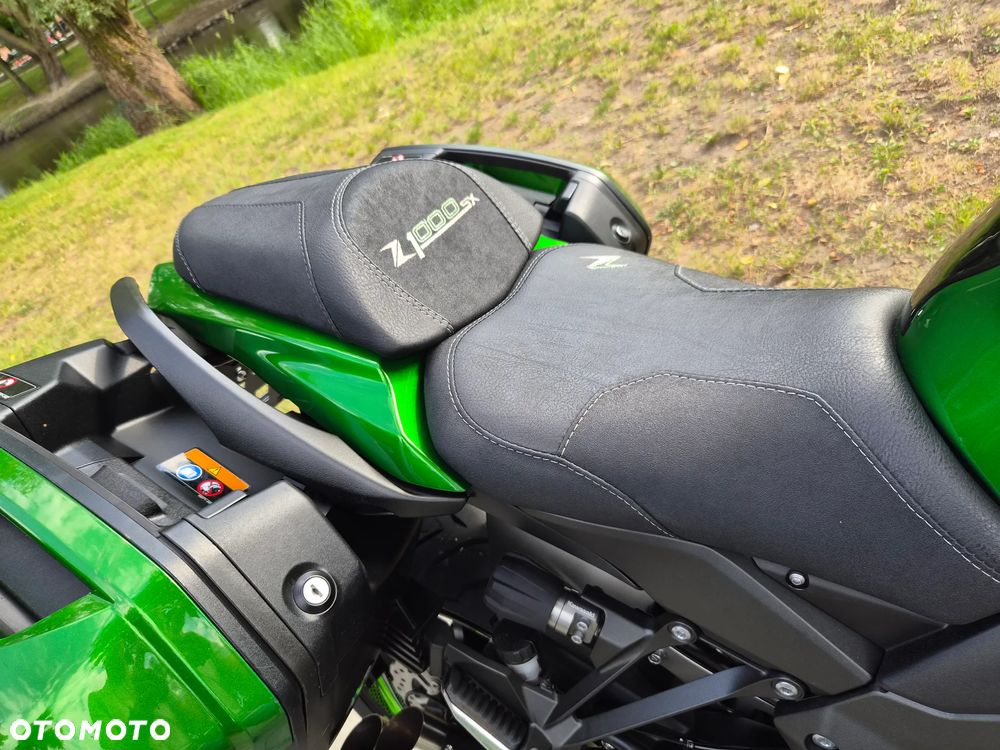 Kawasaki Ninja 1000 SX - 26