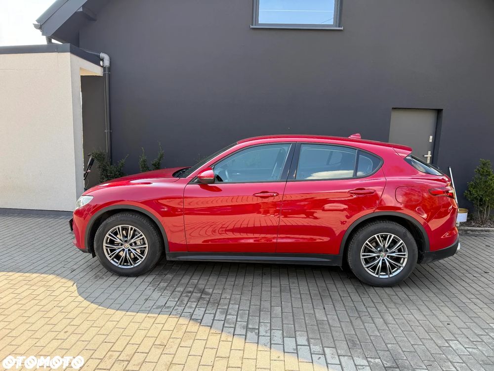 Alfa Romeo Stelvio 2.2 16V AT8 Q4 Business - 8
