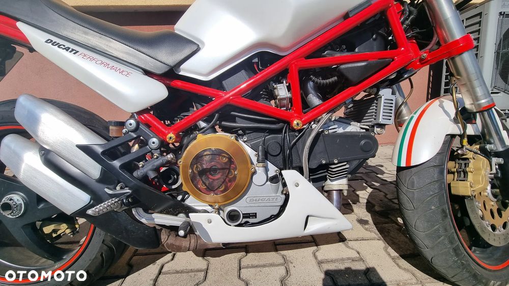 Ducati Monster - 8