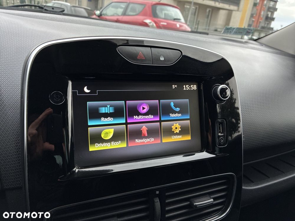 Renault Clio 0.9 TCe Limited - 17