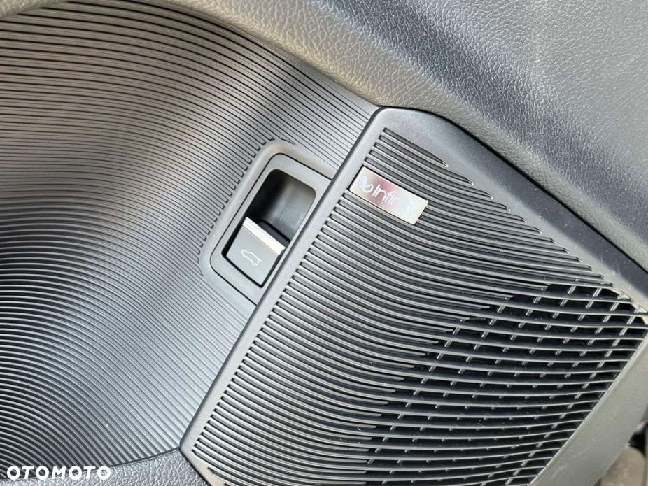 BYD Seal U - 12