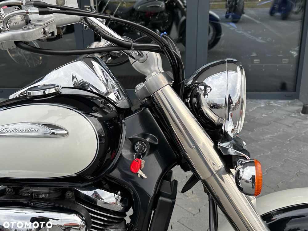 Suzuki VL 800 Volusia - 17