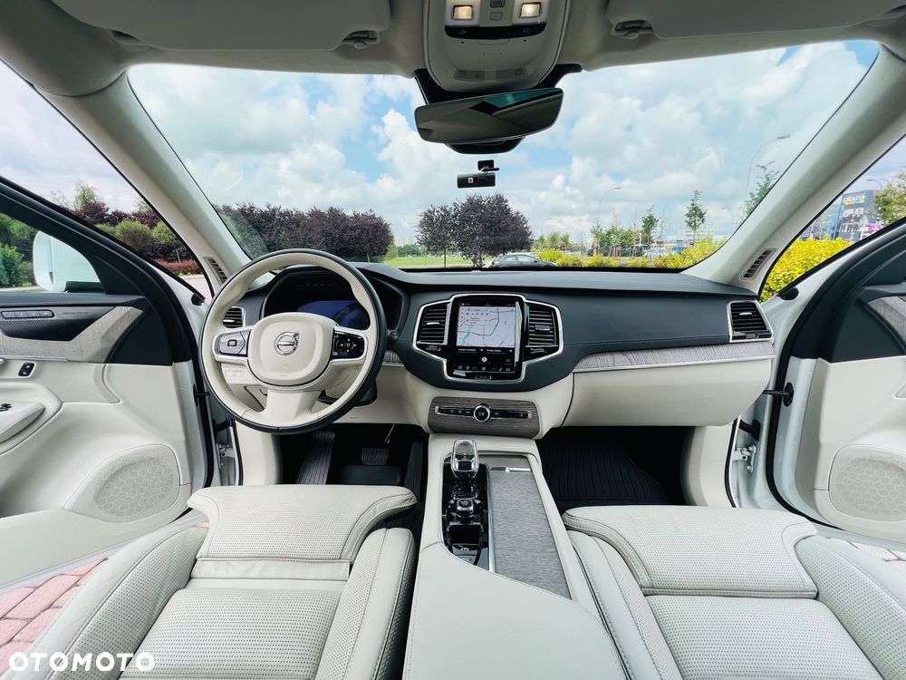 Volvo XC 90 T8 AWD Plug-In Hybrid Ultimate Bright 7os - 9