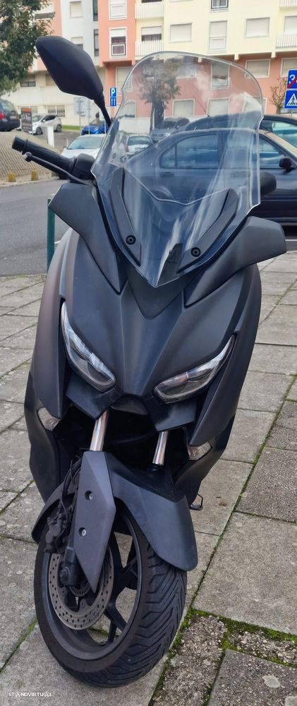 Yamaha X-Max - 5