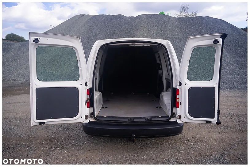 Volkswagen Caddy - 11