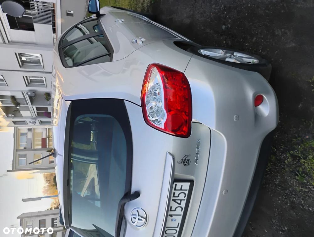 Toyota Auris 1.6 Life - 5