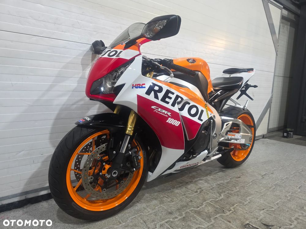 Honda CBR - 1
