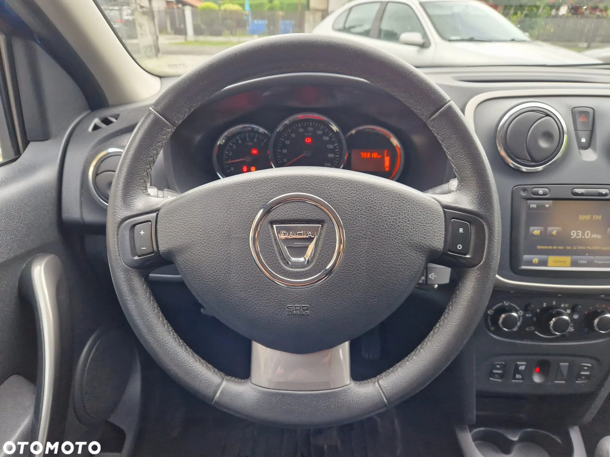 Dacia Sandero Stepway 0.9 TCe Laureate S&S - 13