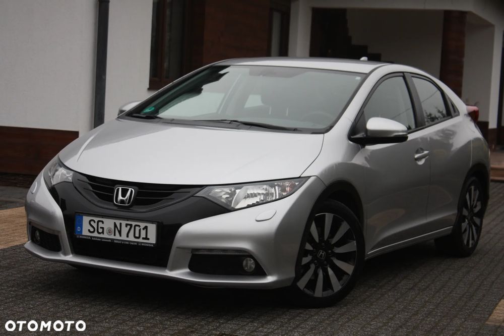 Honda Civic 1.8 Executive i-SHIFT - 32