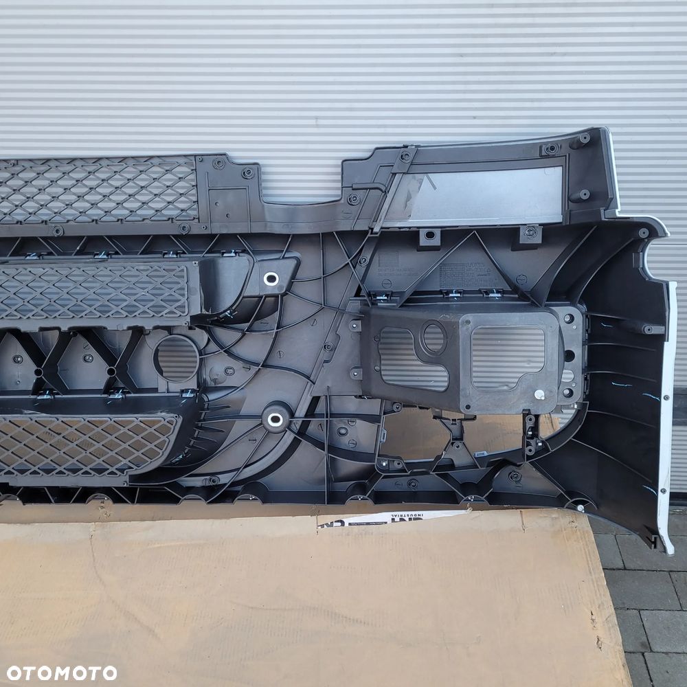 ZDERZAK IVECO STRALIS NOWY ORYGINAŁ 5801977402  CHWALIM116 - 5