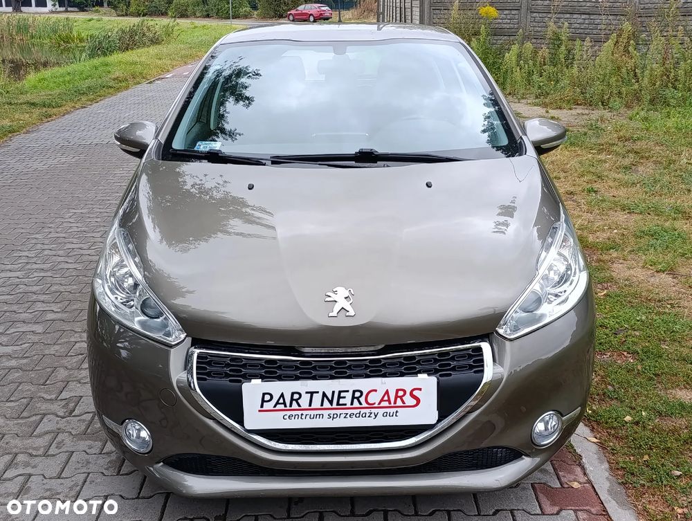 Peugeot 208 1.2 VTi Allure - 7