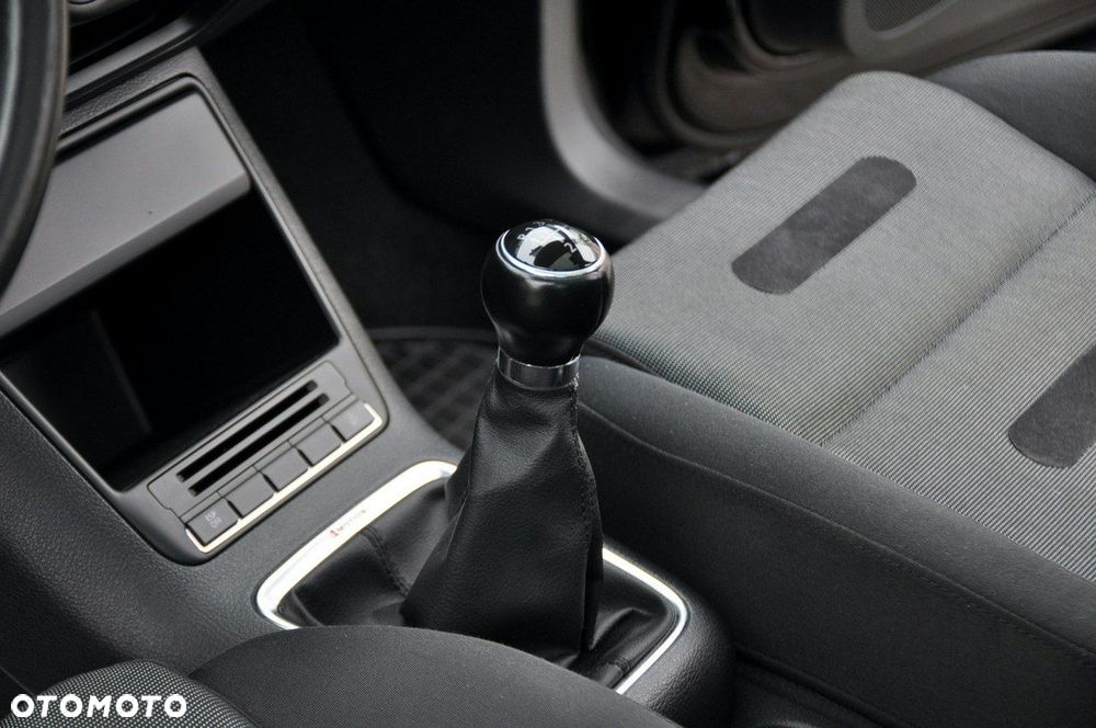 Volkswagen Tiguan - 35