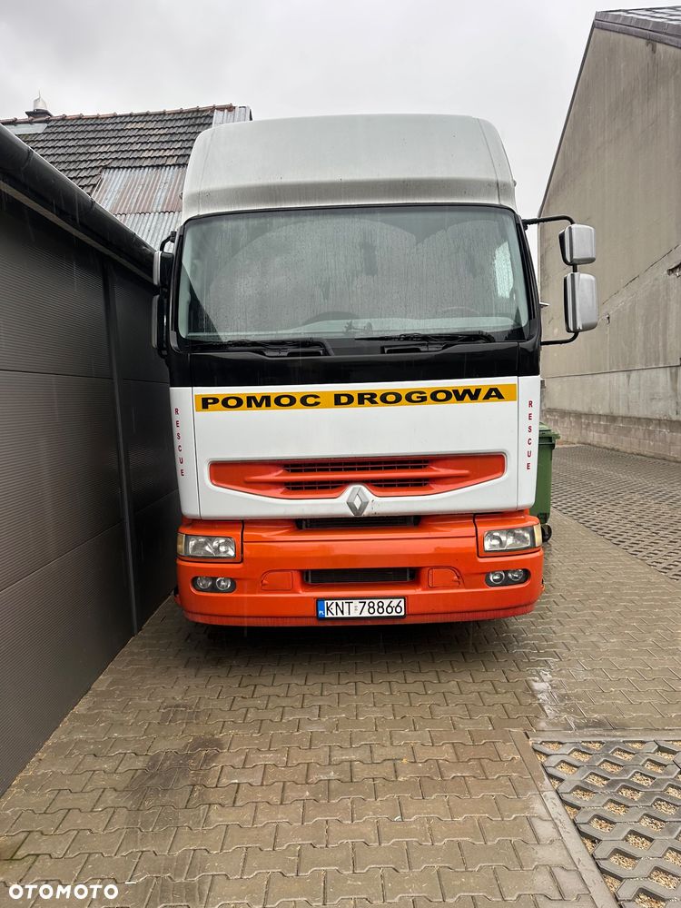 Renault Premium - 1