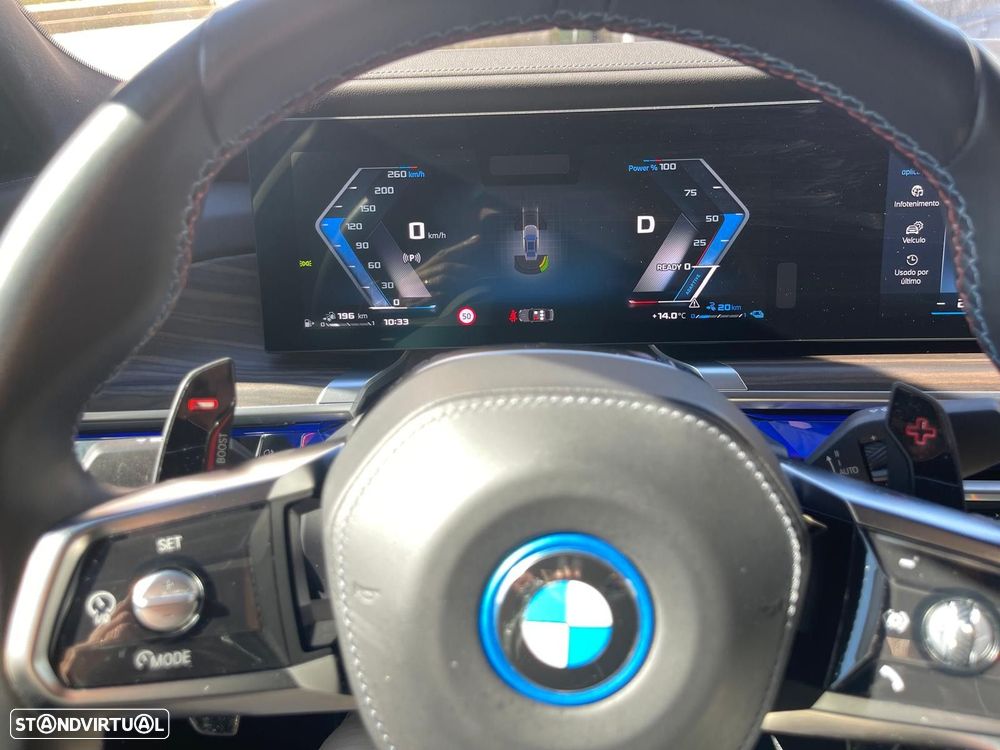 BMW 760 M760e xDrive - 26