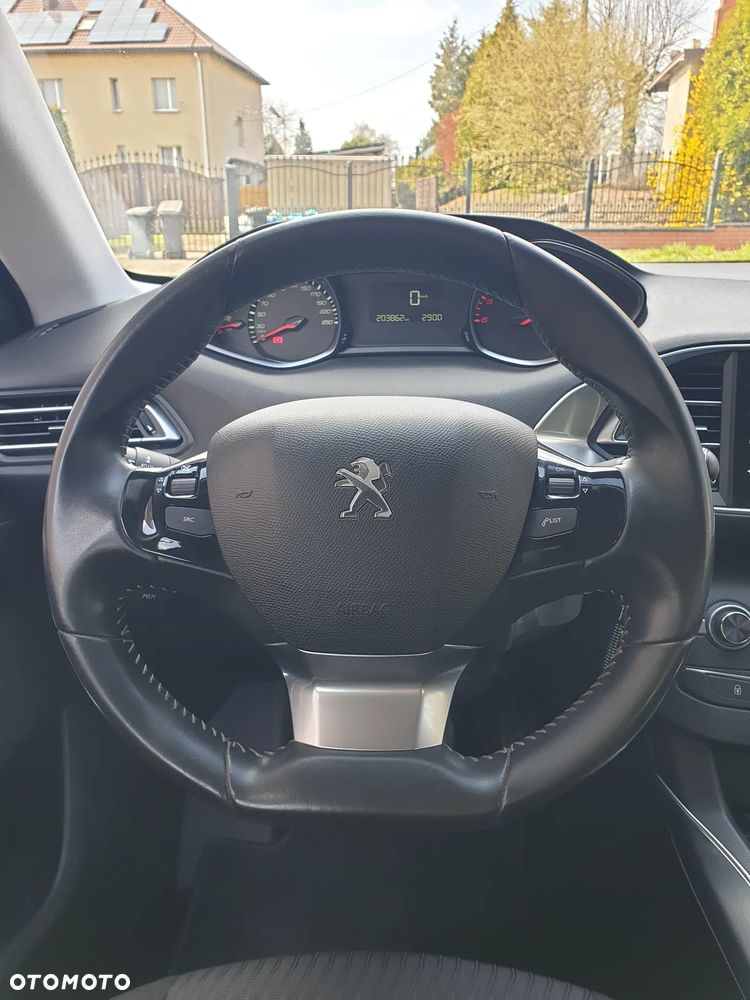 Peugeot 308 BlueHDi 150 Stop & Start Business-Line - 23