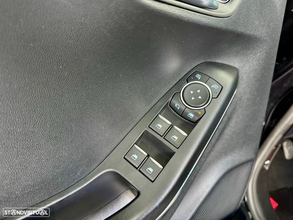 Ford Puma 1.0 EcoBoost MHEV Titanium - 25