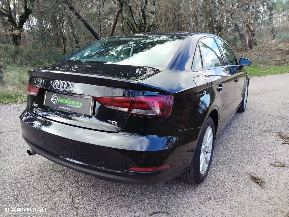 Audi A3 Limousine 1.6 TDI Business Line Attraction - 15