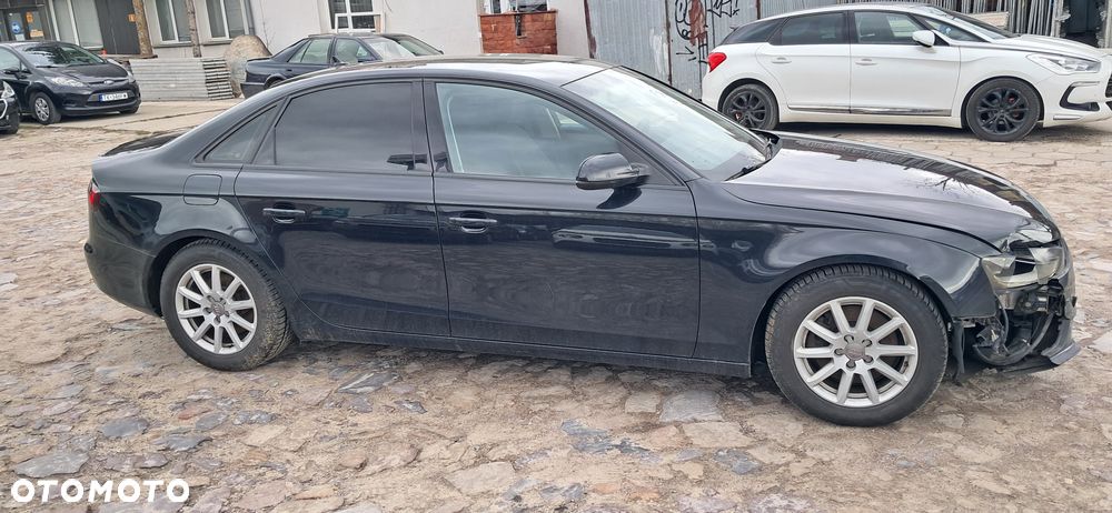 Audi A4 Limousine 1.8 TFSI Attraction - 12