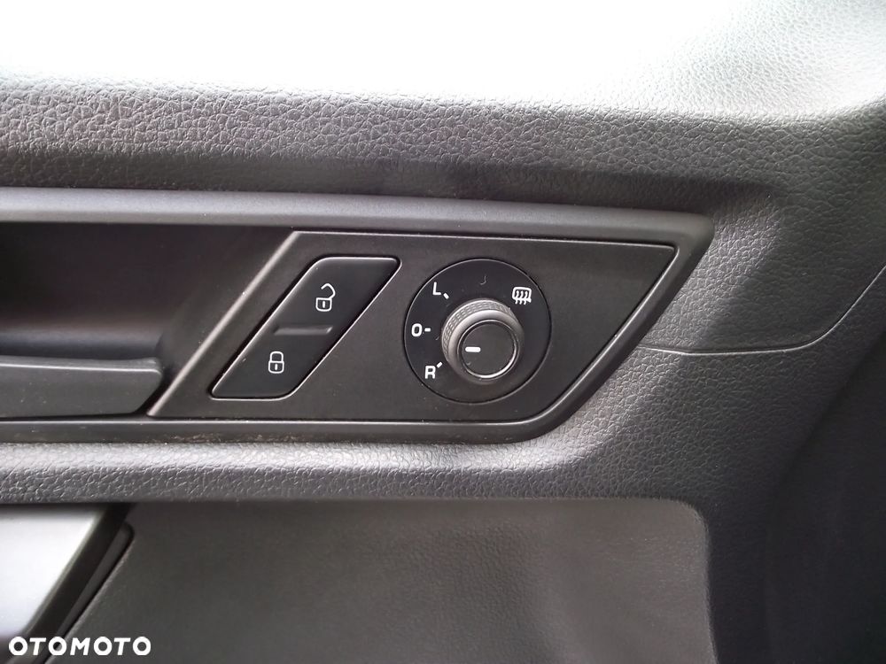 Volkswagen CADDY MAXI - 19