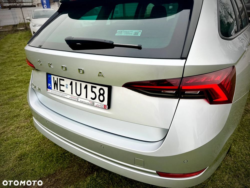 Skoda Octavia 2.0 TDI Ambition DSG - 18