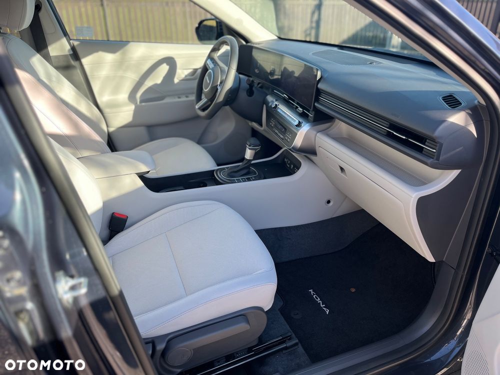 Hyundai Kona - 15