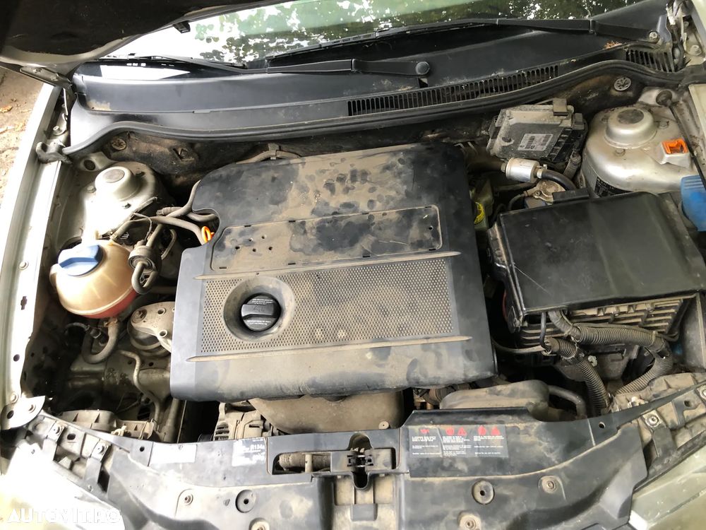 Dezmembrez Seat Ibiza/Cordoba gri argintiu benzina 2005 - 6