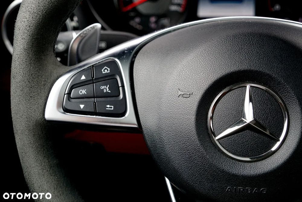 Mercedes-Benz AMG GT S Coupe Speedshift 7G-DCT - 29