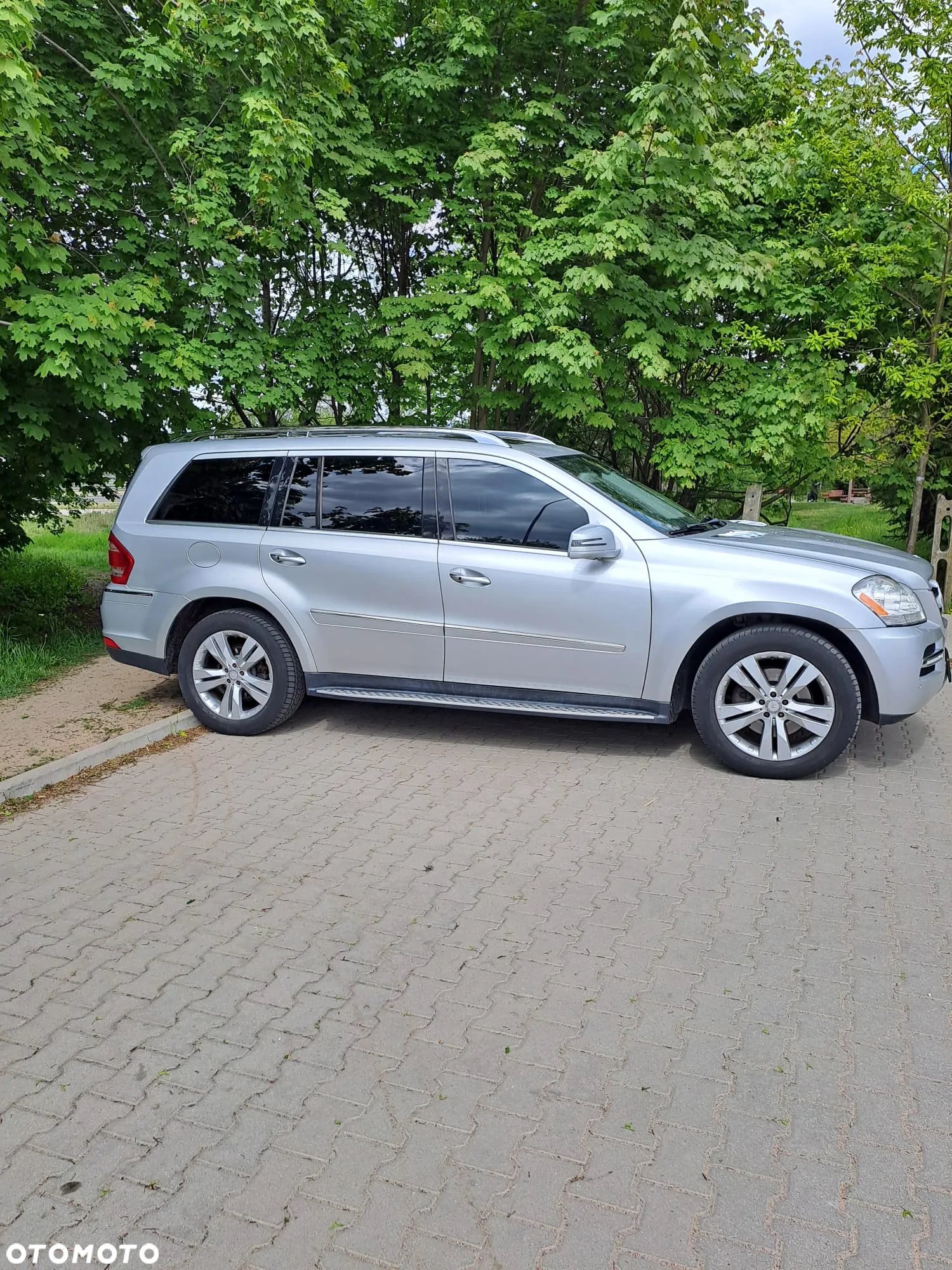 Mercedes-Benz GL 450 4Matic 7G-TRONIC - 17