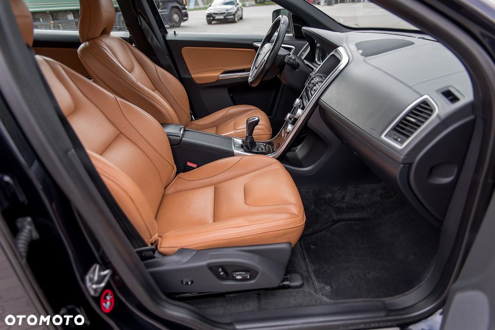 Volvo XC 60 - 34
