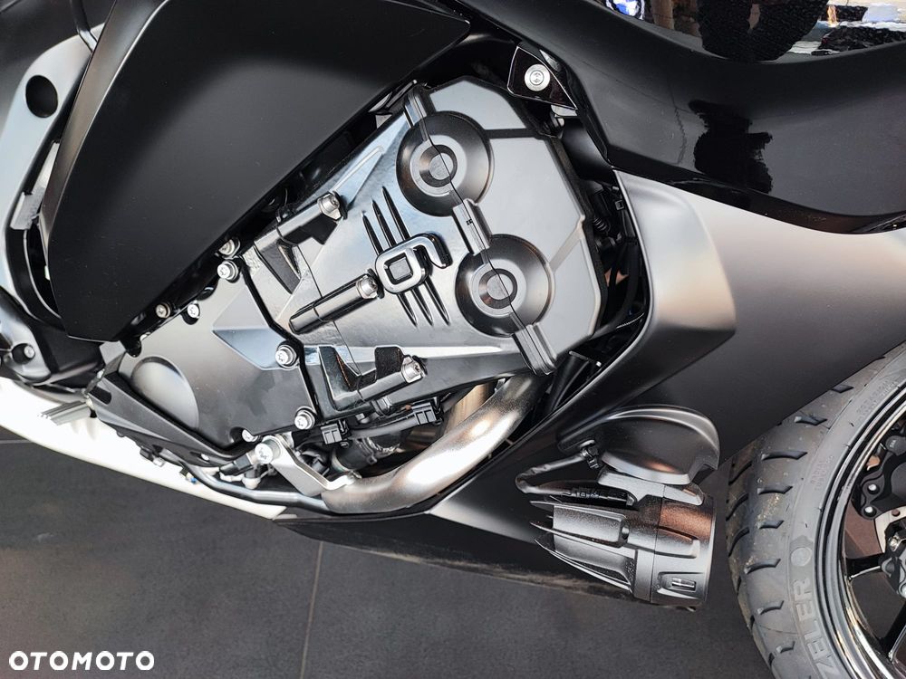 BMW K - 15