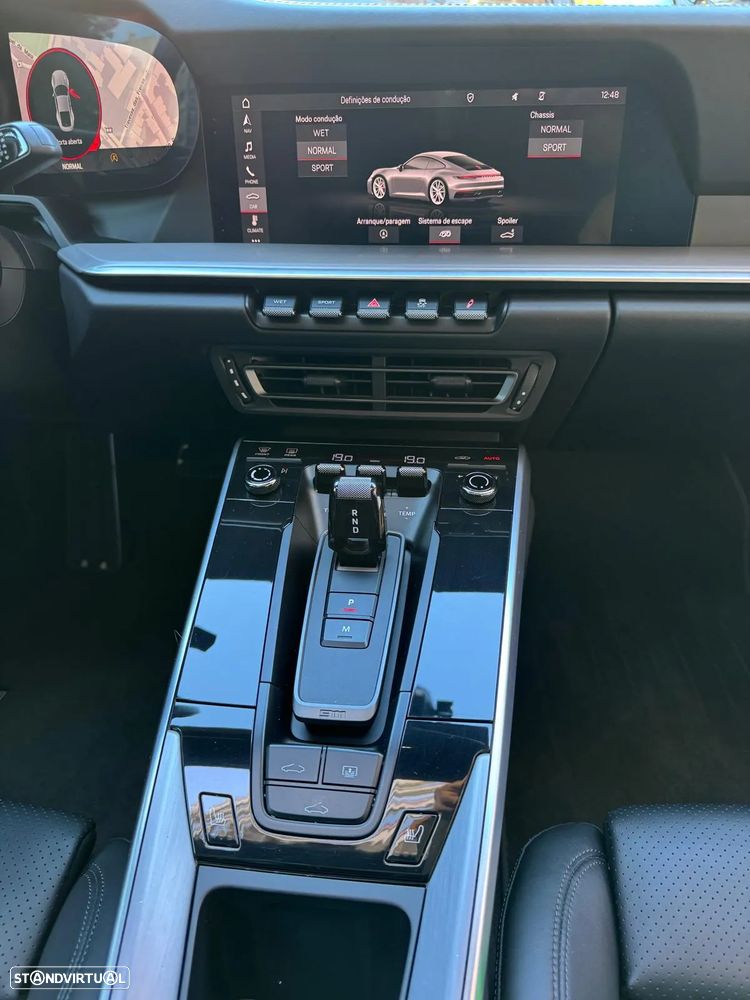 Porsche 911 (992) Carrera 4S PDK - 30