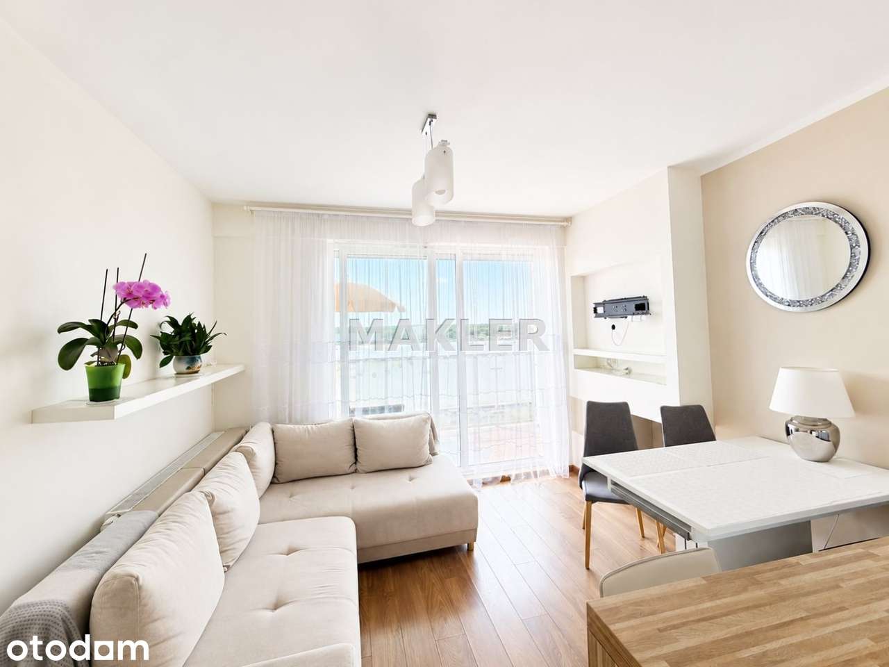 3 pokoje | 50,71 m² | 2 balkony | Glinki | 2013 r